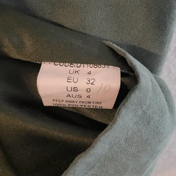 Green Missguided Suede Dress, 4 - Picture 4 of 13